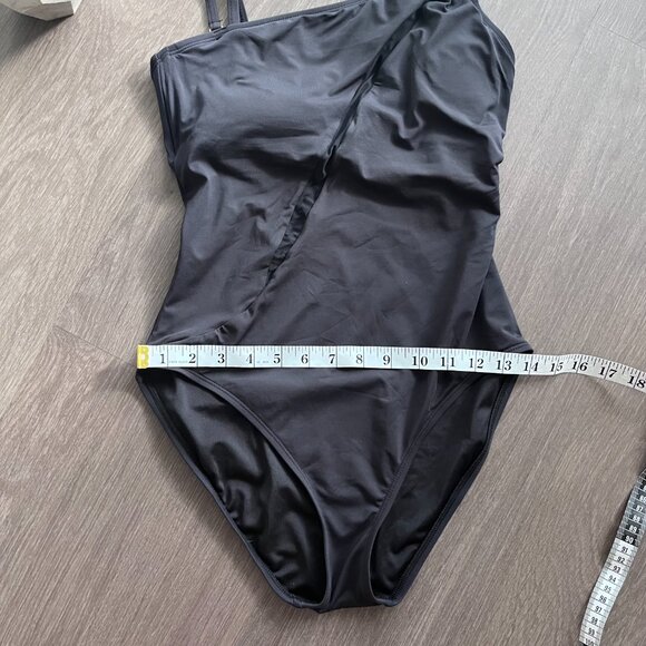 NWOT BLEU ROD BEATTIE Black "Ring Me Up" Asymmetrical One-piece Swimsuit - Picture 10 of 11